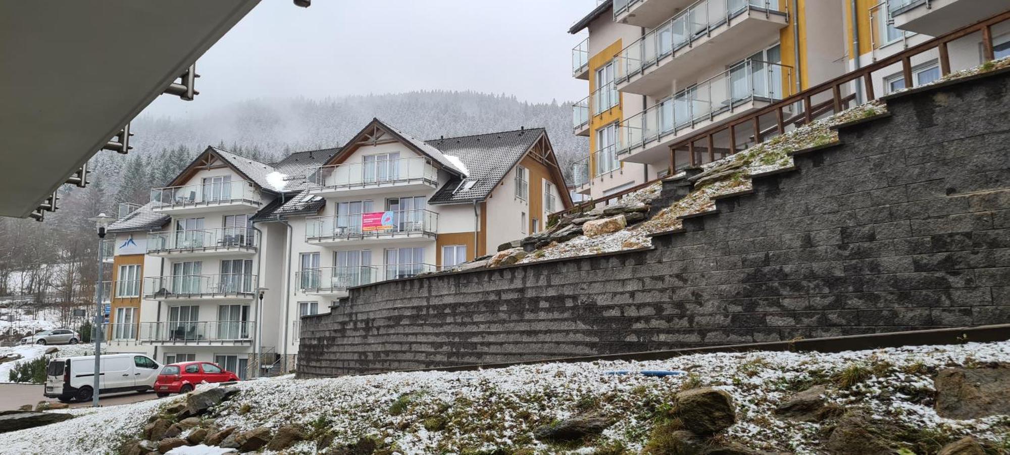 Apartamenty Czarna Gora Is 8 Сенна Экстерьер фото