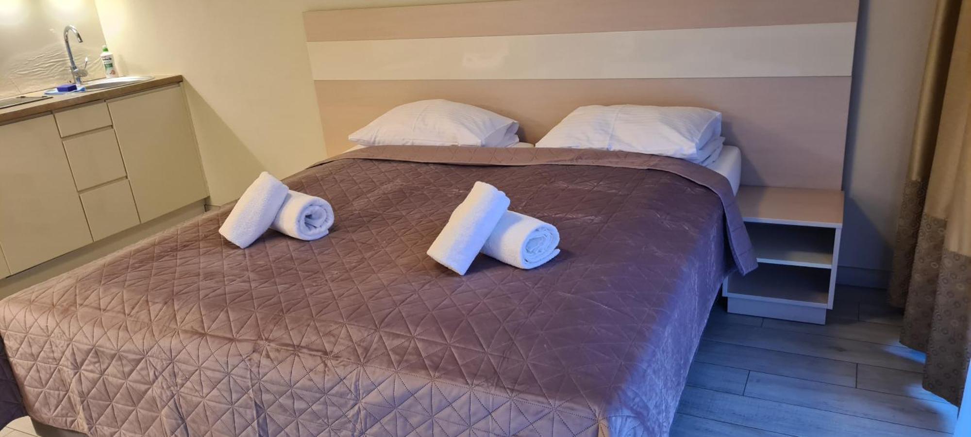 Apartamenty Czarna Gora Is 8 Сенна Экстерьер фото
